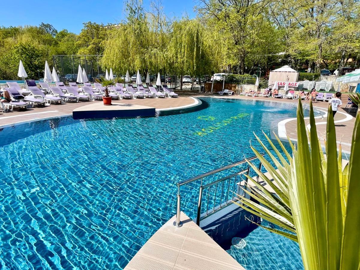 Bsa Hotel 4*